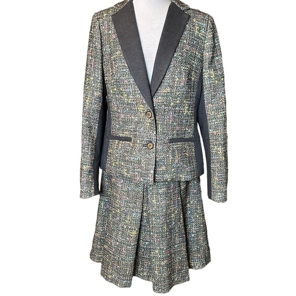Trina Turk Multicolored 2 Piece Tweed Suit. Size 10 - Picture 1 of 15